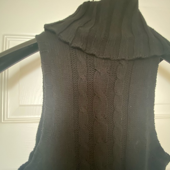 Frederick’s of Hollywood Turtleneck Midi Dress - Picture 2 of 5